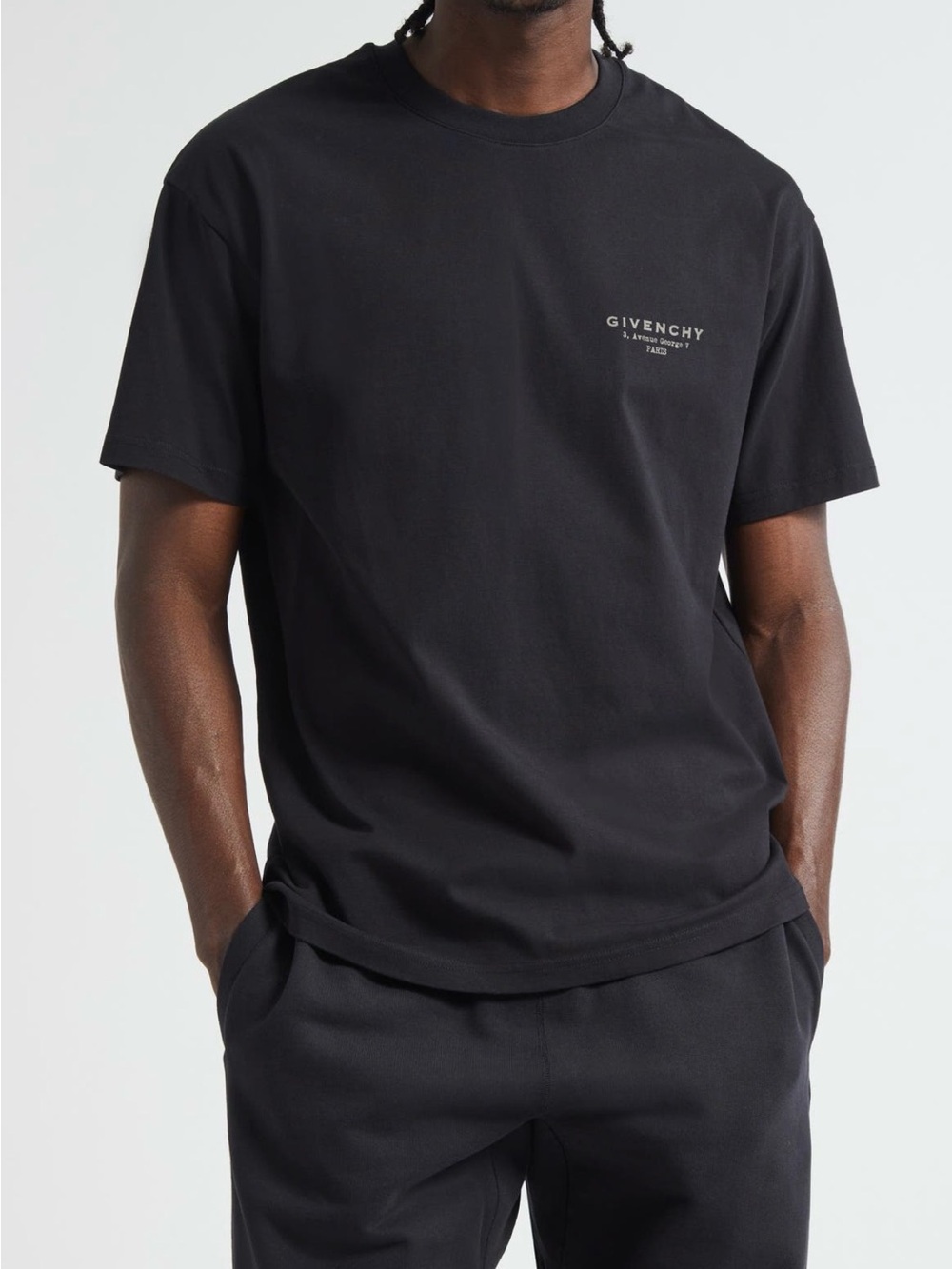 Givenchy
Regular Fit Logo T-Shirt